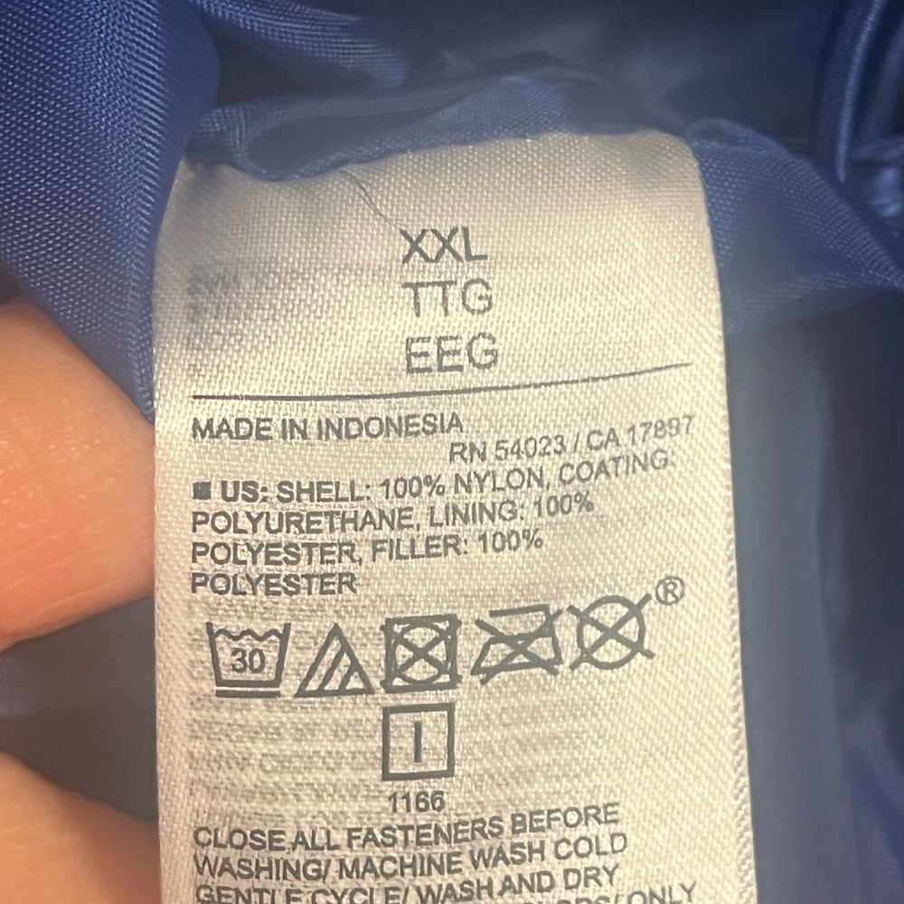 Old Navy Shiny Puffer Vest Catalyst Blue size XXL Weather Resistant - Picture 5 of 6